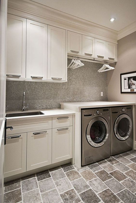 /img/laundry-room-564x842.jpg